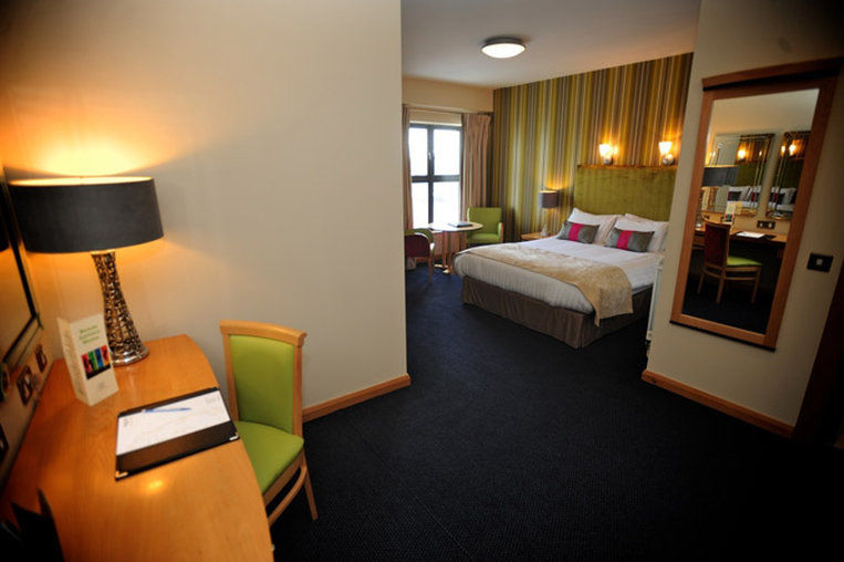 Maldron Hotel Derry Exteriér fotografie